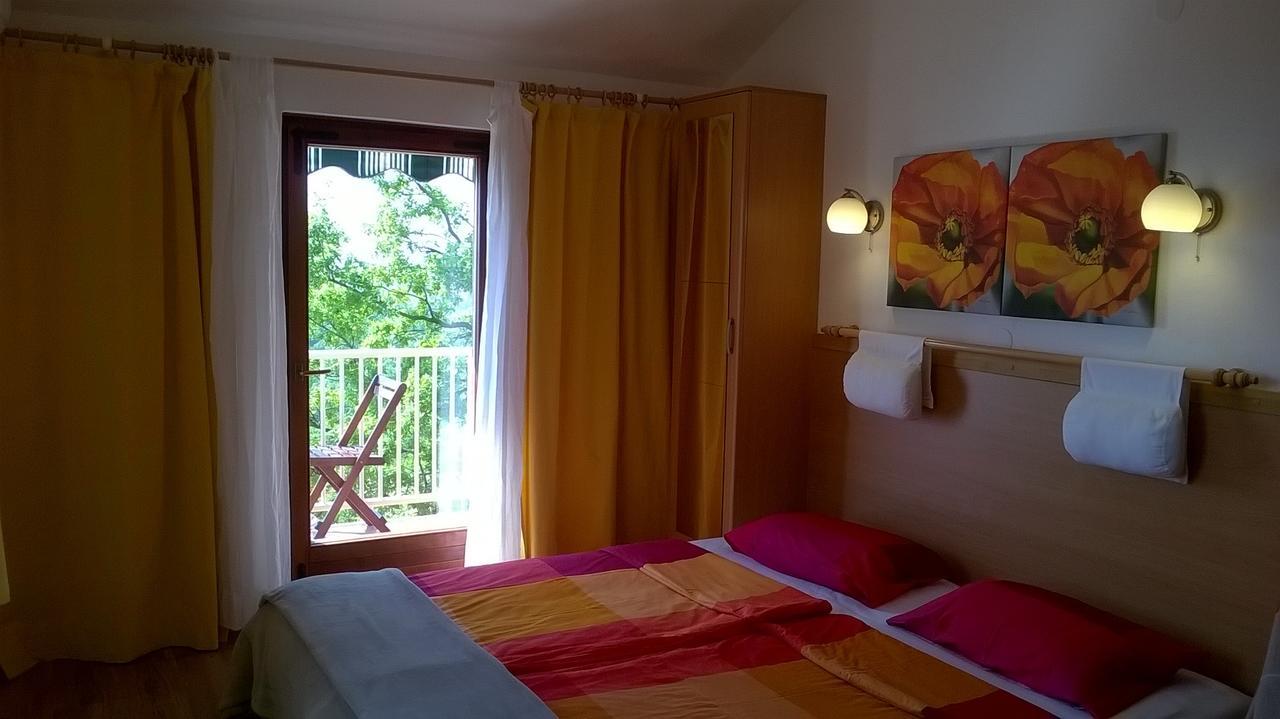 Studios Peric Sveti Stefan Esterno foto