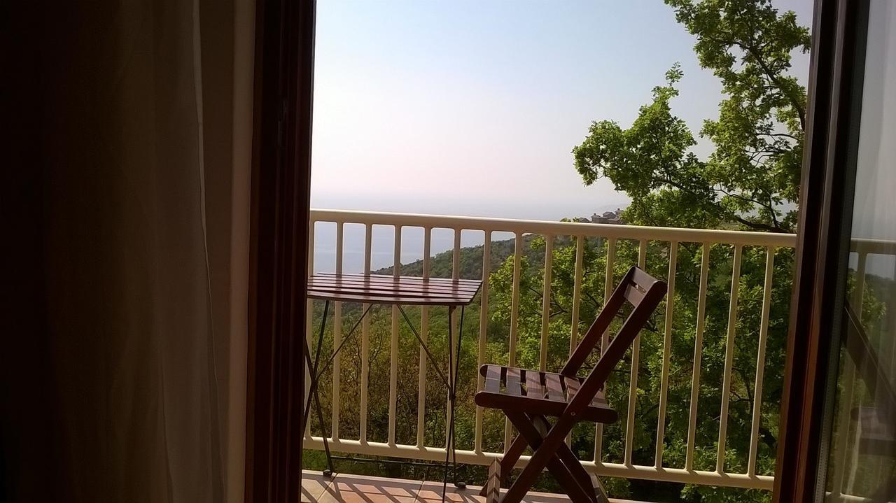 Studios Peric Sveti Stefan Esterno foto