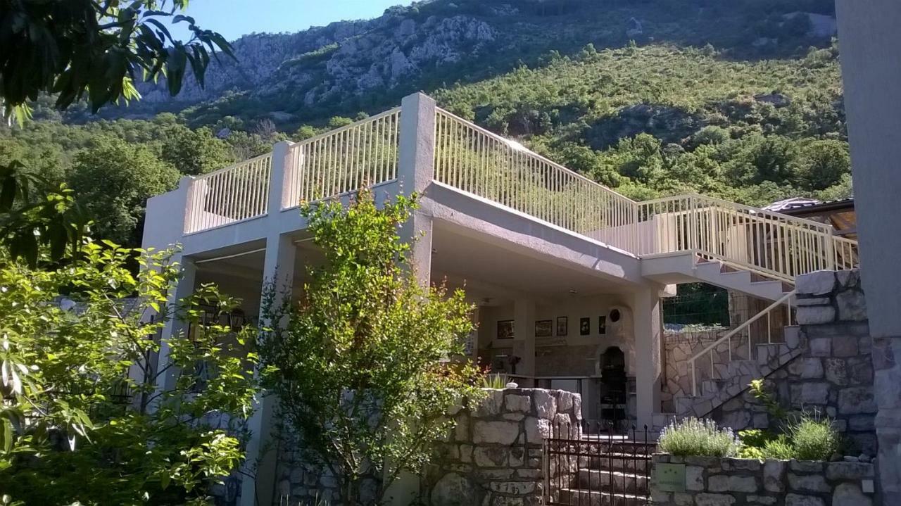 Studios Peric Sveti Stefan Esterno foto